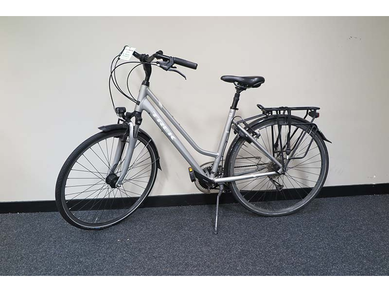 trek_t200